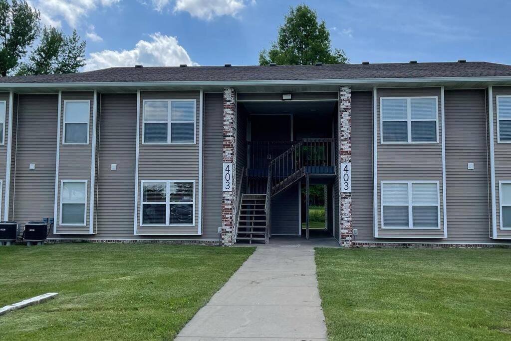 The Irene - 2 Bedroom Apt In Quilt Town, Usa Hamilton ภายนอก รูปภาพ